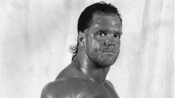 Крис Бенойт