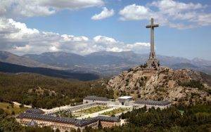 Долина павших