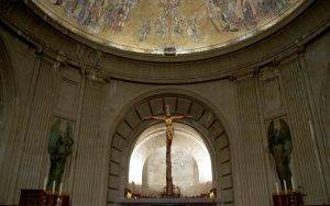 Долина павших